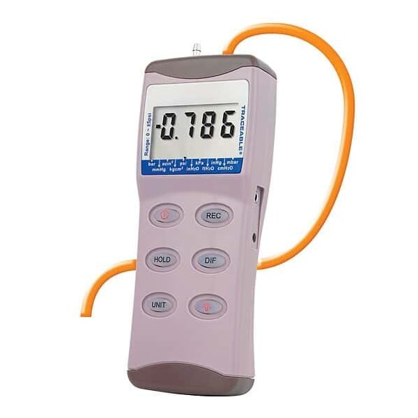 Traceable Digital Manometer with Calibra